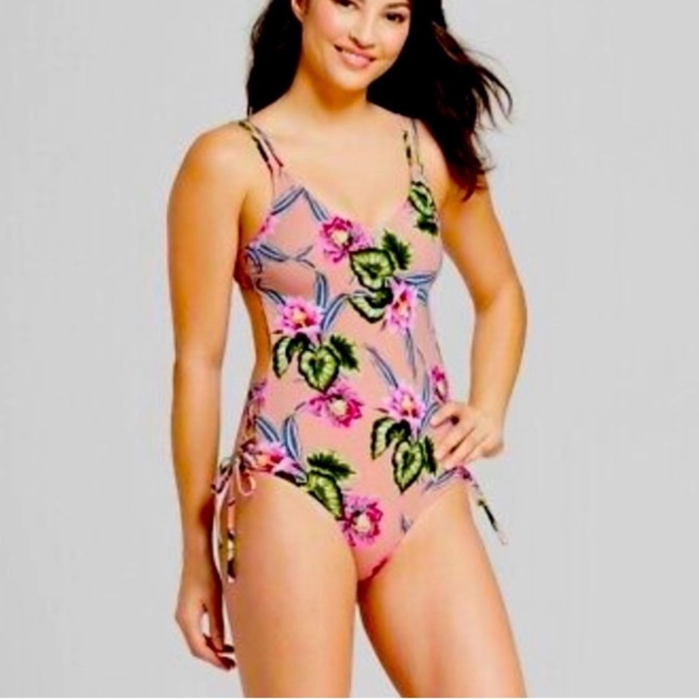 Tori praver women’s Floral One-Piece Swimsuit in Peach & Pink new size L